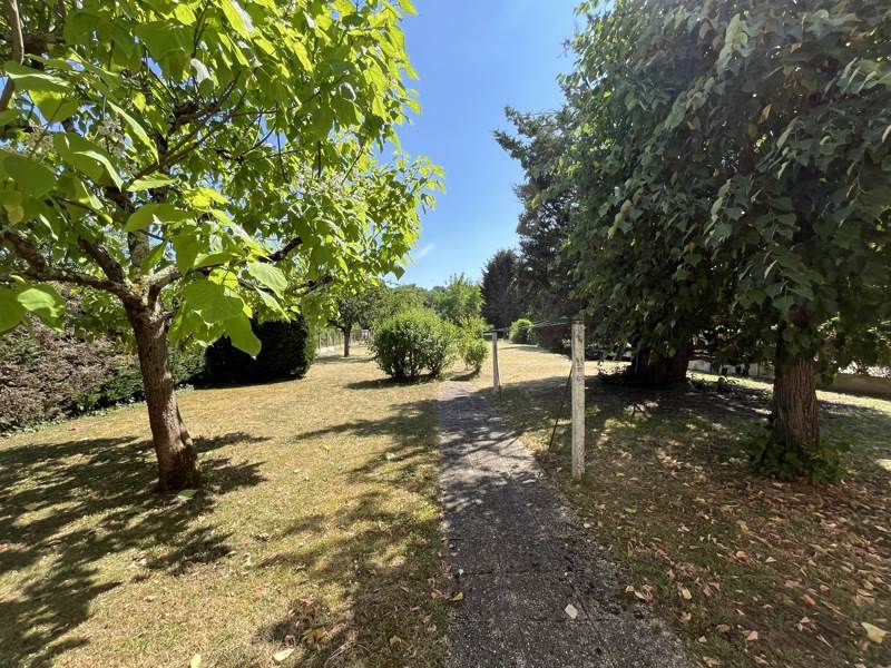 Vente Maison ARGENTON SUR CREUSE - 5 pièces -115 m² - (36200)