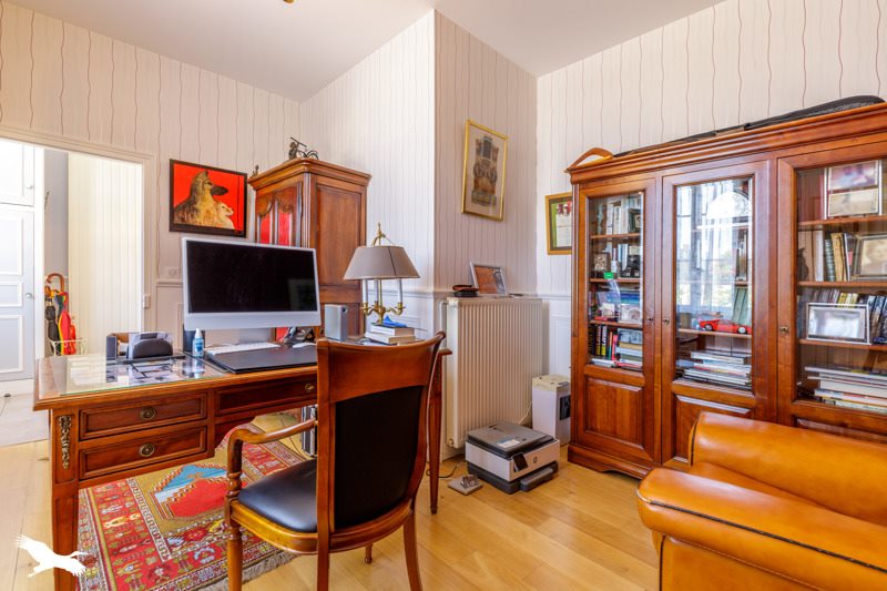 Vente Maison ST BENOIT DU SAULT - 7 pièces -200 m² - (36170)