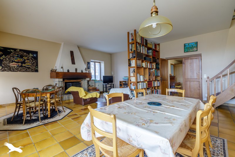 Vente Maison MOUHET - 8 pièces -235 m² - (36170)