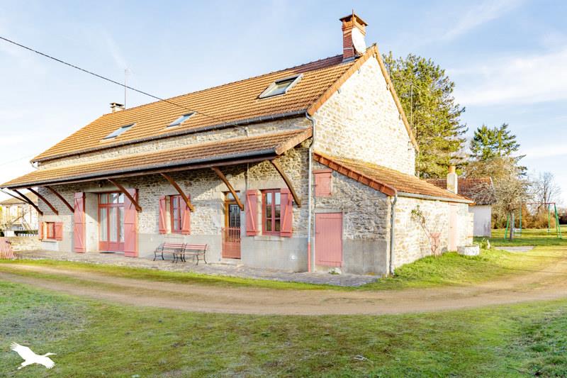 Vente Maison MOUHET - 8 pièces -235 m² - (36170)