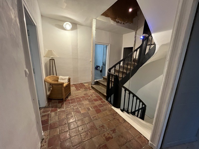 Vente Maison ARGENTON SUR CREUSE - 8 pièces -242 m² - (36200)