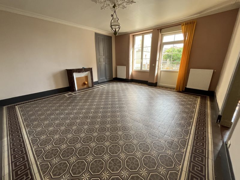 Vente Maison PRISSAC - 6 pièces -160 m² - (36370)