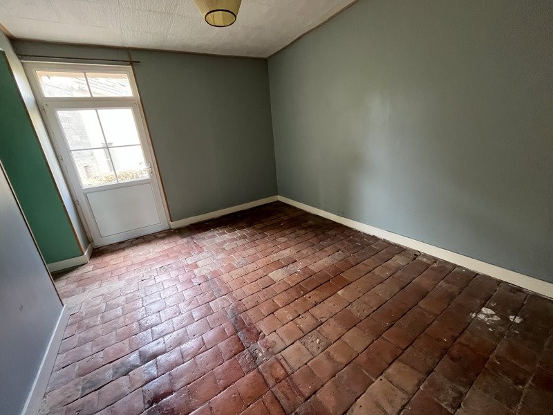 Vente Maison PRISSAC - 6 pièces -160 m² - (36370)