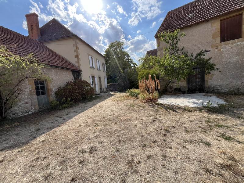 Vente Maison PRISSAC - 6 pièces -160 m² - (36370)