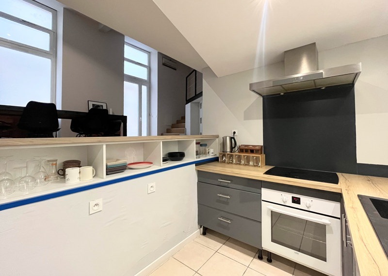 Vente Appartement BORDEAUX - 3 pièces -102 m² - (33000)
