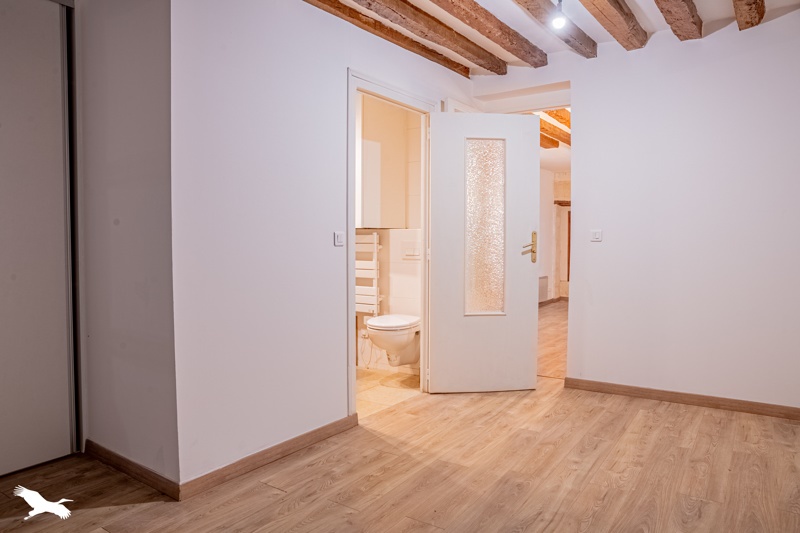 Vente Appartement BORDEAUX - 2 pièces -54 m² - (33000)