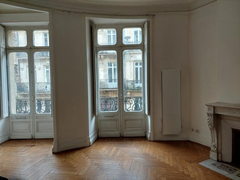 Vente Appartement BORDEAUX - 2 pièces -59 m² - (33000)