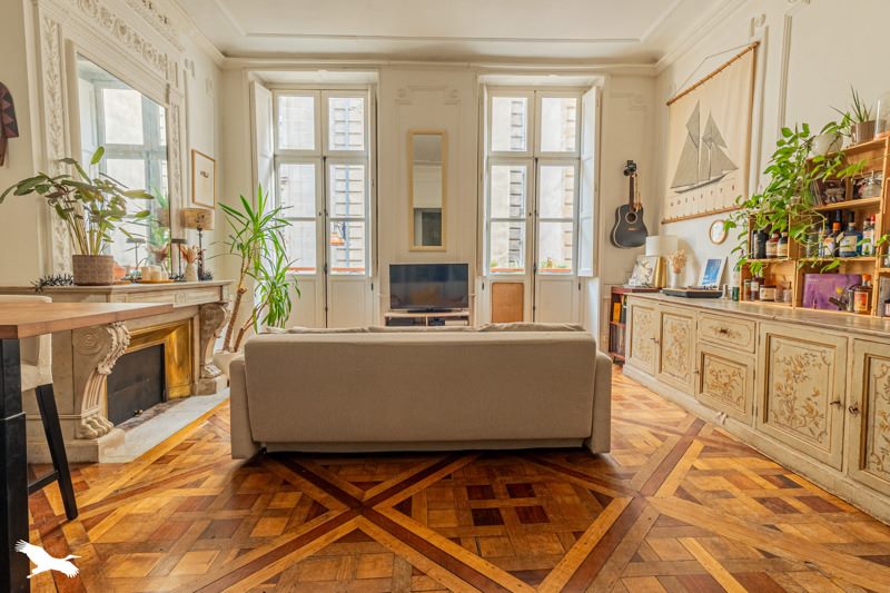 Vente Appartement BORDEAUX - 2 pièces -54 m² - (33000)
