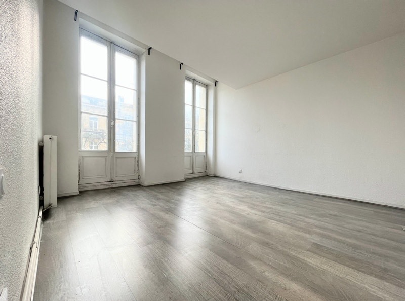 Vente Appartement BORDEAUX - 4 pièces -90 m² - (33000)