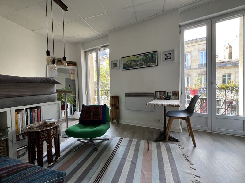 Vente Appartement BORDEAUX - 2 pièces -23,8 m² - (33800)