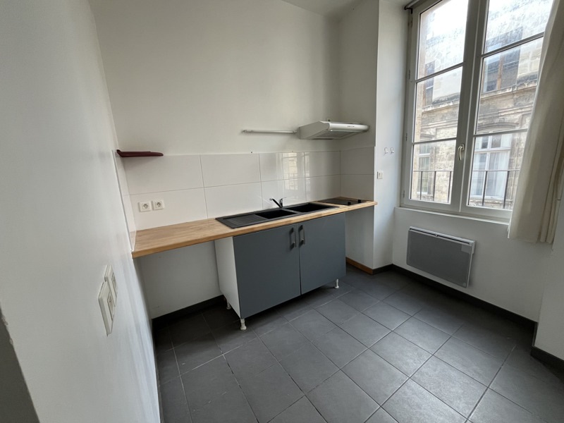 Vente Appartement BORDEAUX - 1 pièce -31 m² - (33000)