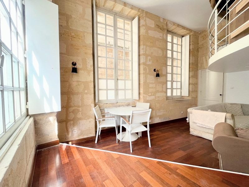 Vente Appartement BORDEAUX - 3 pièces -60 m² - (33000)
