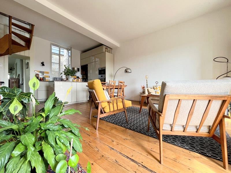 Vente Appartement BORDEAUX - 3 pièces -71 m² - (33800)