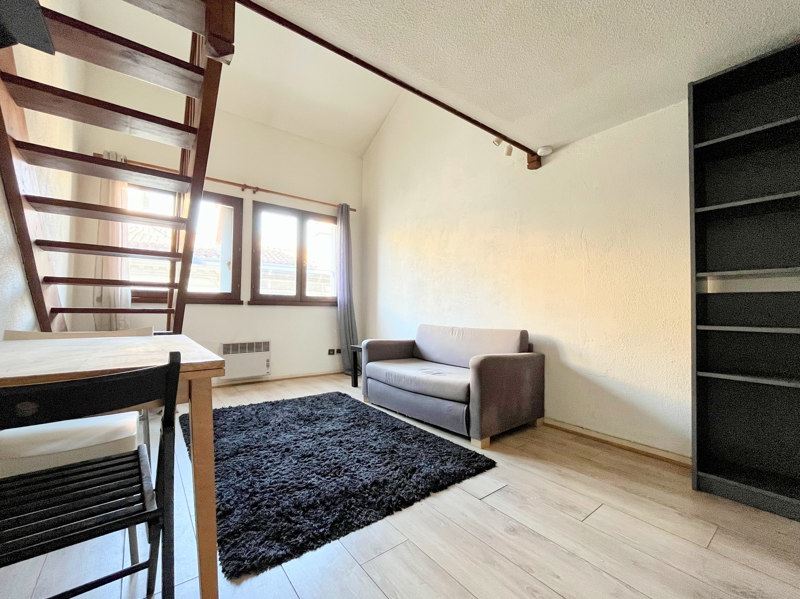 Vente Appartement BORDEAUX - 2 pièces -30 m² - (33000)
