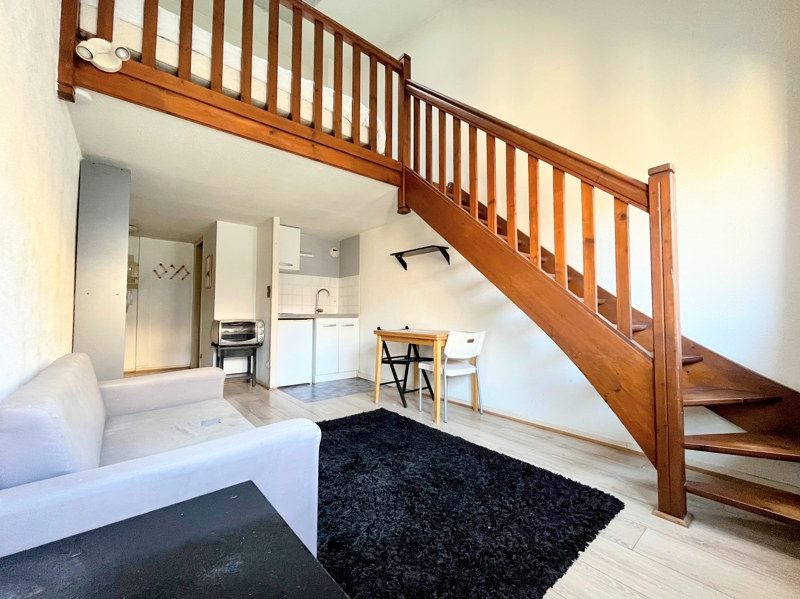 Vente Appartement BORDEAUX - 2 pièces -30 m² - (33000)