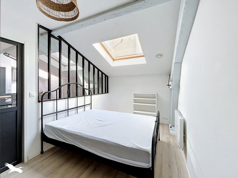 Vente Appartement BORDEAUX - 2 pièces -31 m² - (33000)