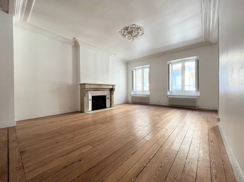 Appartement 4 pièces 131 m² · à Bordeaux · 131 m² · 370 000 €