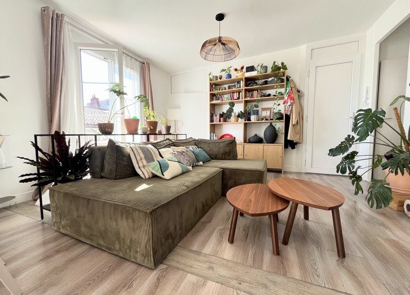 Vente Appartement BORDEAUX - 2 pièces -55 m² - (33000)