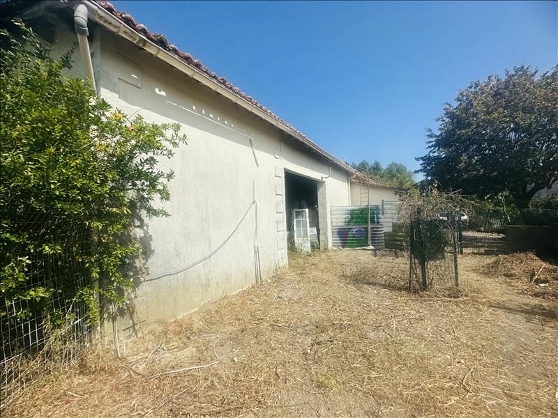 Vente Maison CHANTERAC - 5 pièces -113 m² - (24190)