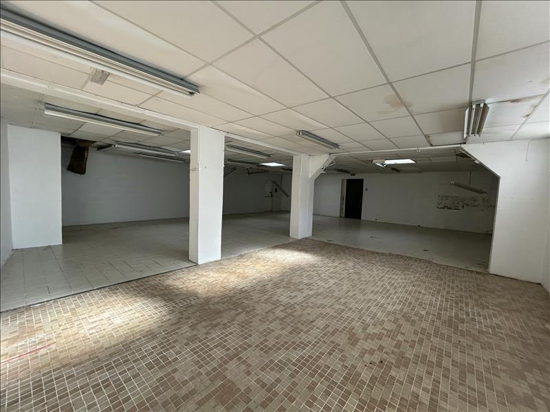 Vente Maison VERGT - 2 pièces -230 m² - (24380)