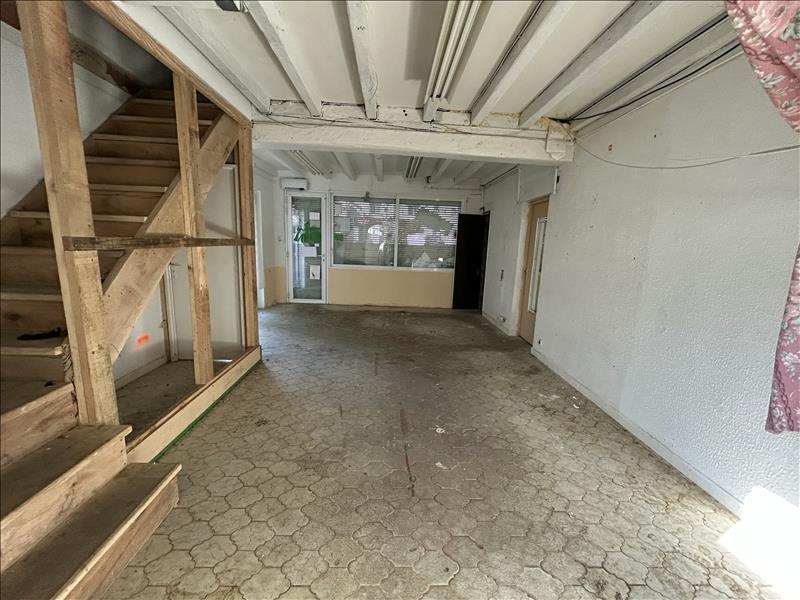 Vente Maison VERGT - 2 pièces -230 m² - (24380)