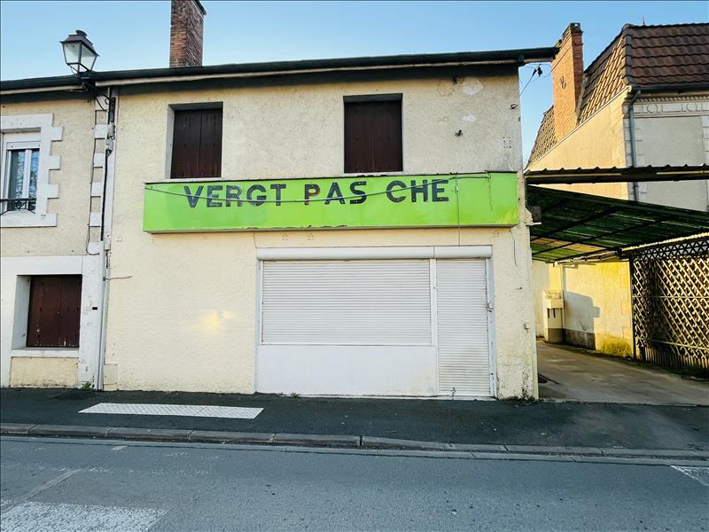 Vente Maison VERGT - 2 pièces -230 m² - (24380)