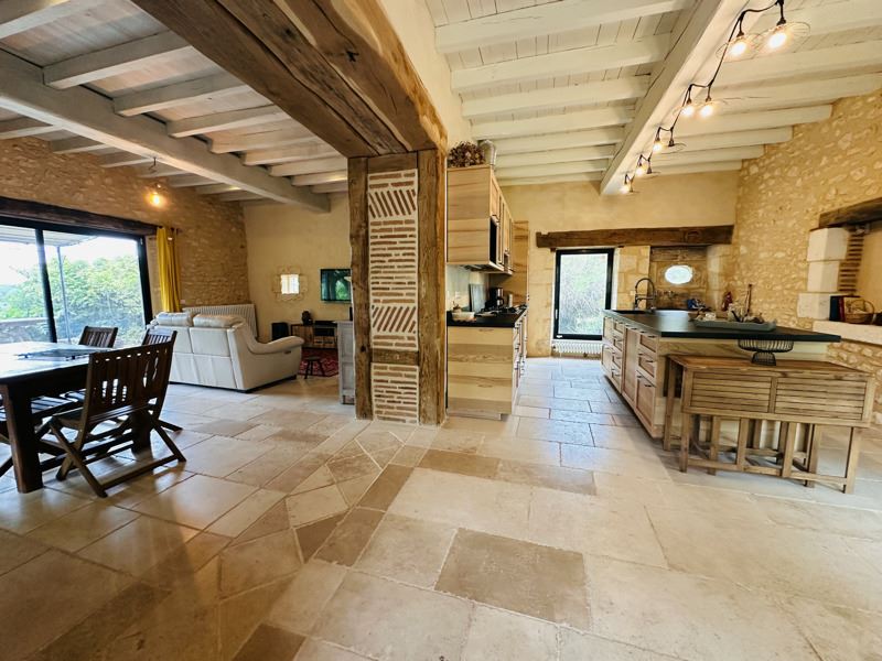 Vente Maison ST MICHEL DE VILLADEIX - 4 pièces -197 m² - (24380)