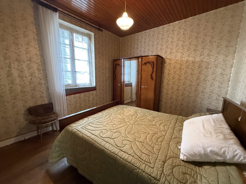 Vente Maison CLERMONT DE BEAUREGARD - 5 pièces -114 m² - (24140)