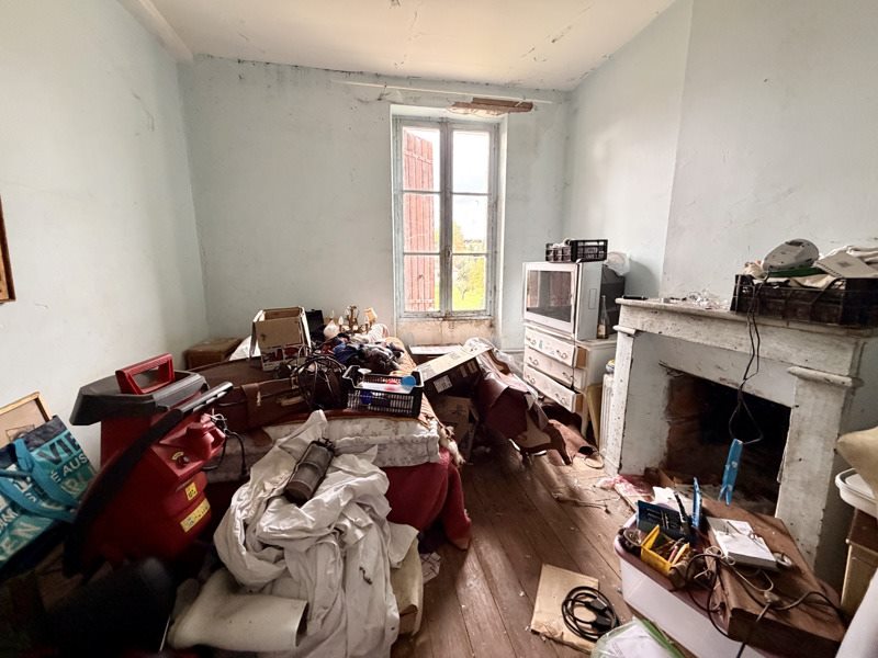 Vente Maison LA DOUZE - 4 pièces -110 m² - (24330)