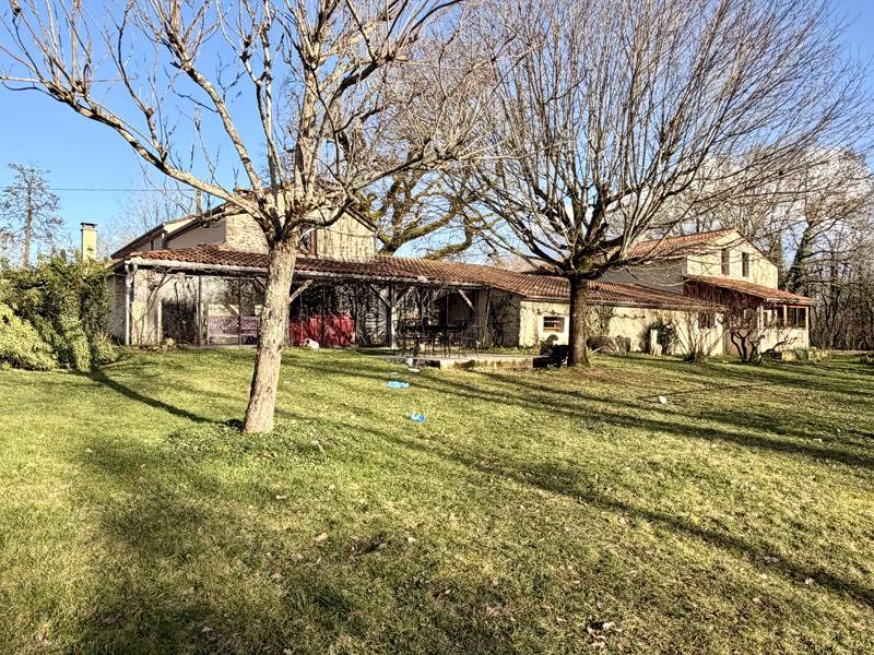 Vente Maison ST FELIX DE VILLADEIX - 10 pièces -328 m² - (24510)