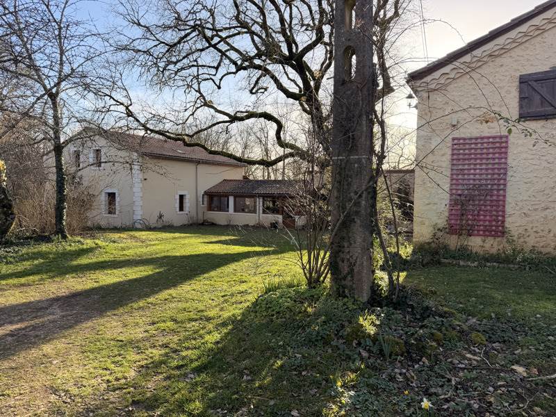 Vente Maison ST FELIX DE VILLADEIX - 10 pièces -328 m² - (24510)