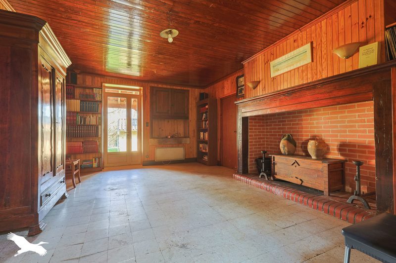 Vente Maison SANILHAC - 9 pièces -206 m² - (24660)