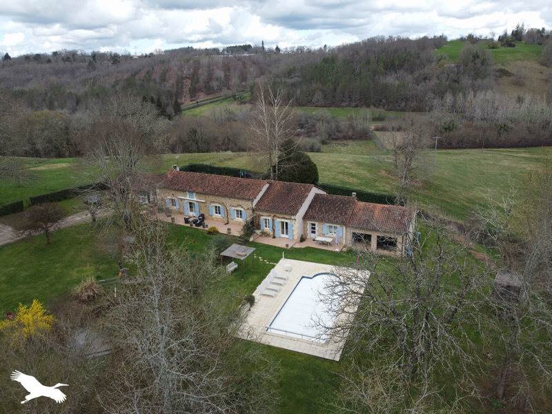 Vente Maison VERGT - 8 pièces -220 m² - (24380)