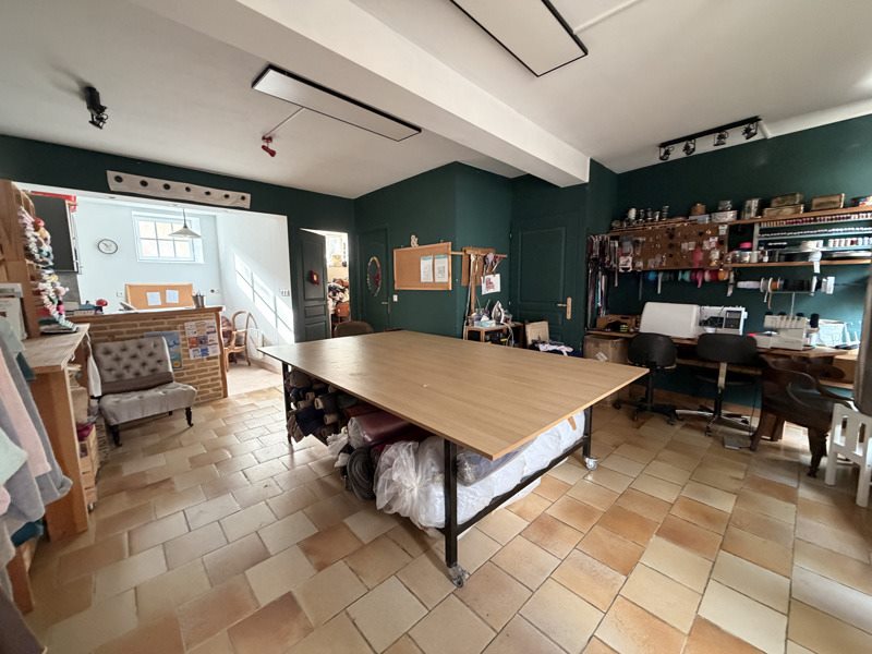 Vente Immeuble VILLAMBLARD - -  118 m² - (24140)