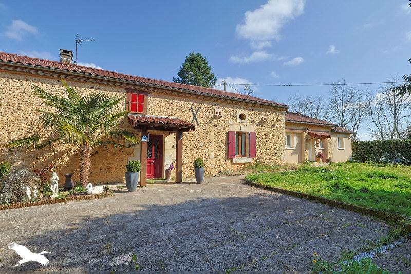 Vente Maison VEYRINES DE VERGT - 7 pièces -240 m² - (24380)