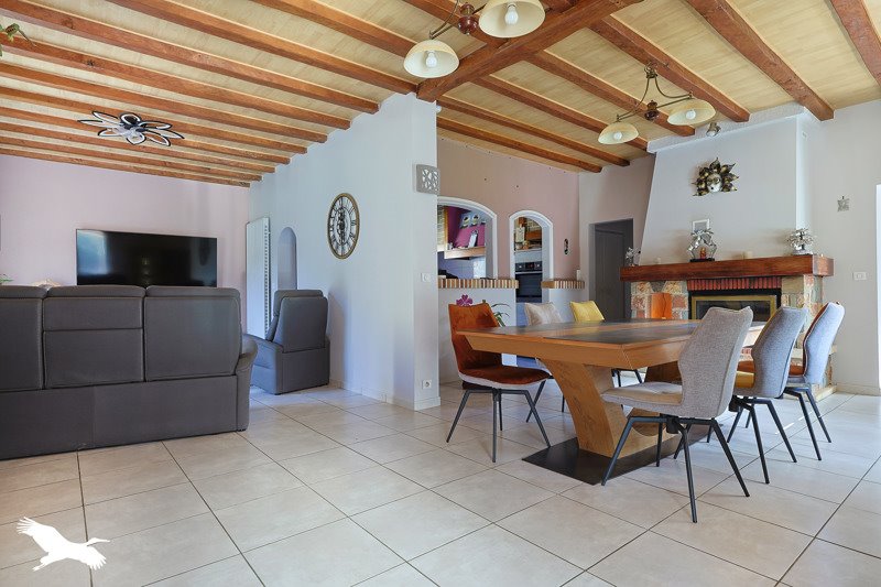 Vente Maison LA DOUZE - 7 pièces -169 m² - (24330)