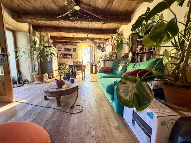 Vente Maison LACROPTE - 2 pièces -35 m² - (24380)