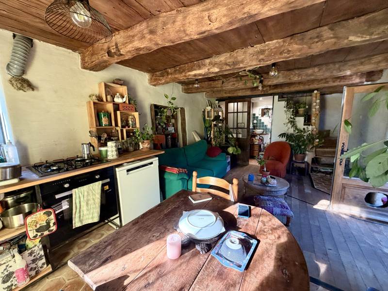 Vente Maison LACROPTE - 2 pièces -35 m² - (24380)