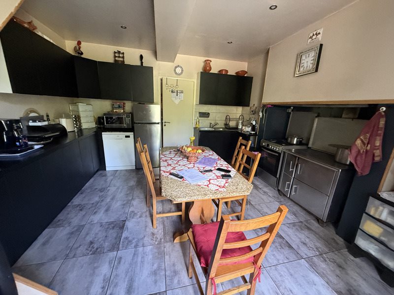Vente Maison DOUVILLE - 5 pièces -104 m² - (24140)