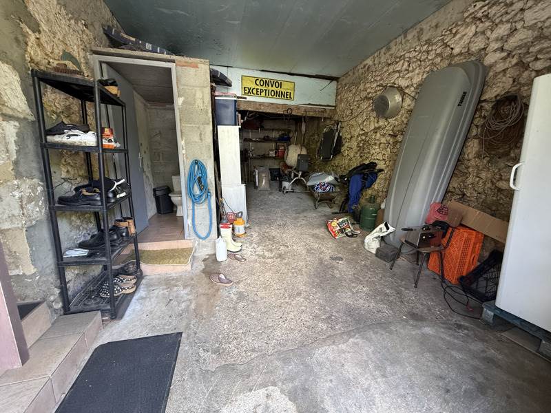 Vente Maison DOUVILLE - 5 pièces -104 m² - (24140)