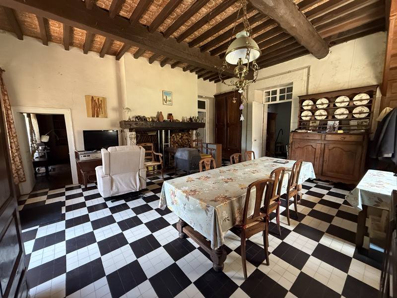 Vente Maison SALON - 4 pièces -111 m² - (24380)