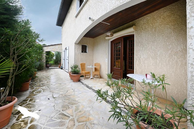 Vente Maison ANGOULEME - 7 pièces -230 m² - (16000)