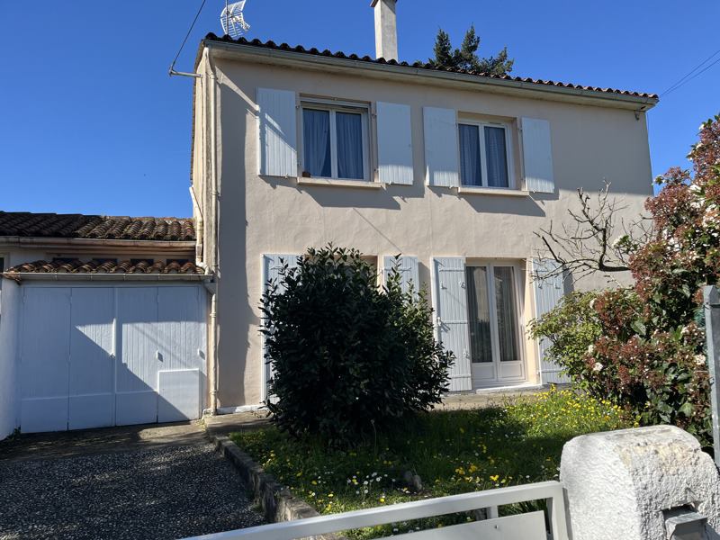 Vente Maison ANGOULEME - 5 pièces -95 m² - (16000)