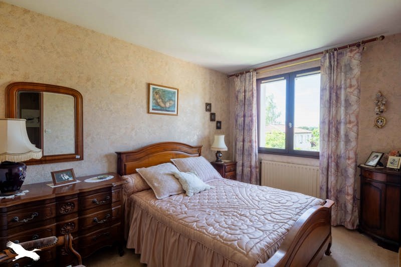 Vente Maison ST YRIEIX SUR CHARENTE - 6 pièces -138 m² - (16710)