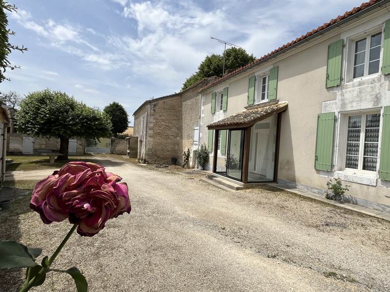 Maison 3 pièces 98 m² · à Fléac · 98 m² · 139 384 €