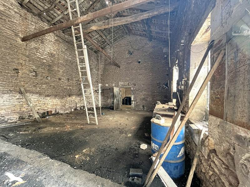 Vente Maison LINARS - 6 pièces -128 m² - (16730)