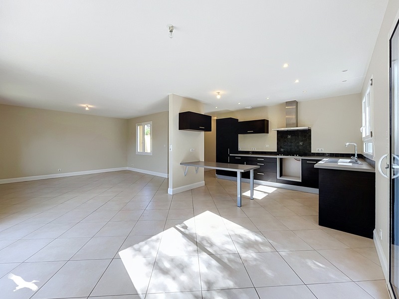 Vente Maison FLEAC - 4 pièces -118 m² - (16730)