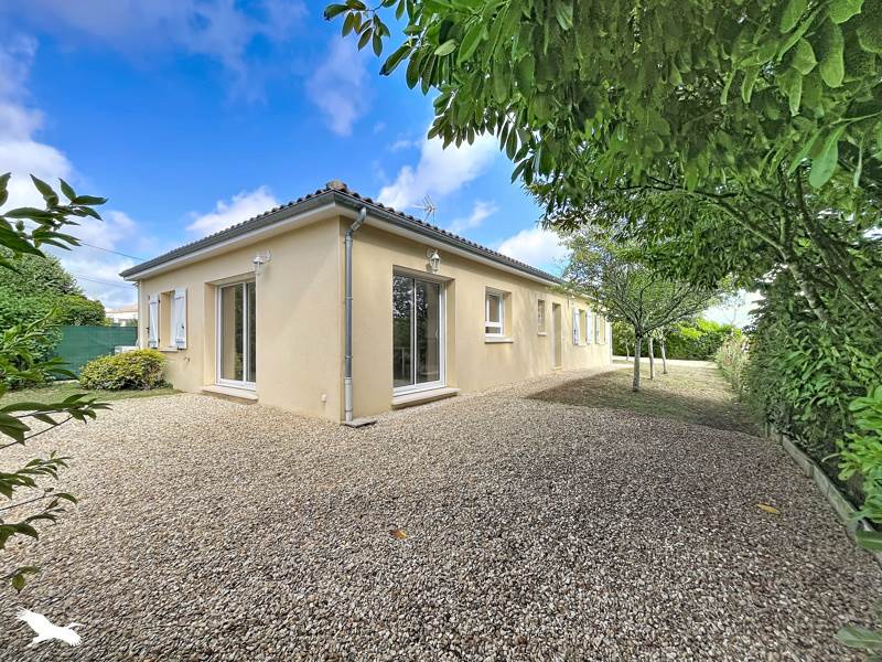 Vente Maison FLEAC - 4 pièces -118 m² - (16730)