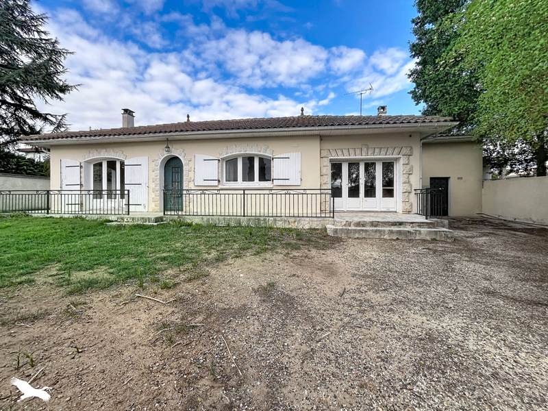 Maison 5 pièces 160 m² · à Saint-Yrieix-sur-Charente · 160 m² · 234 300 €