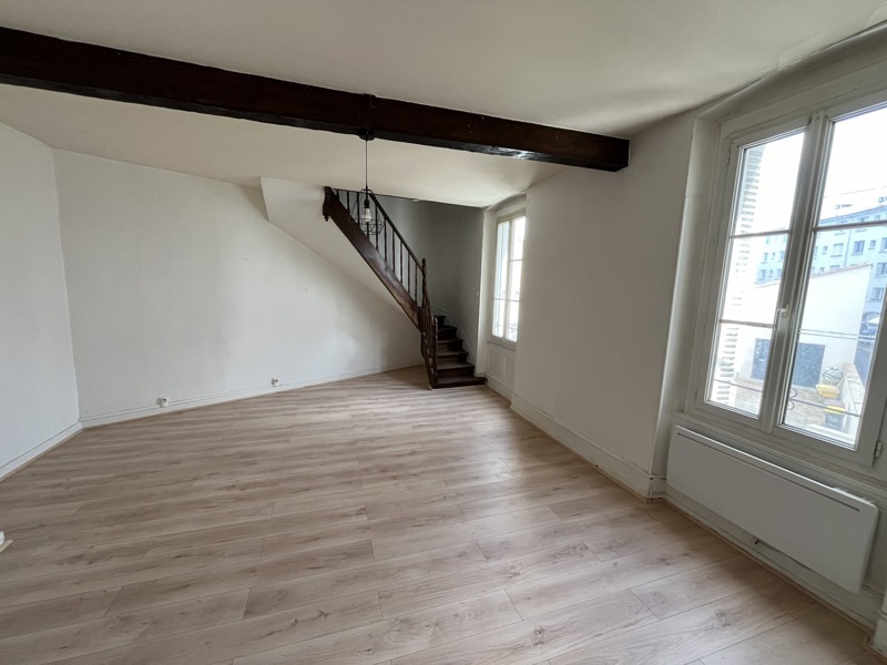 Appartement 3 pièces 70 m² · à Gond-Pontouvre · 70 m² · 98 280 €